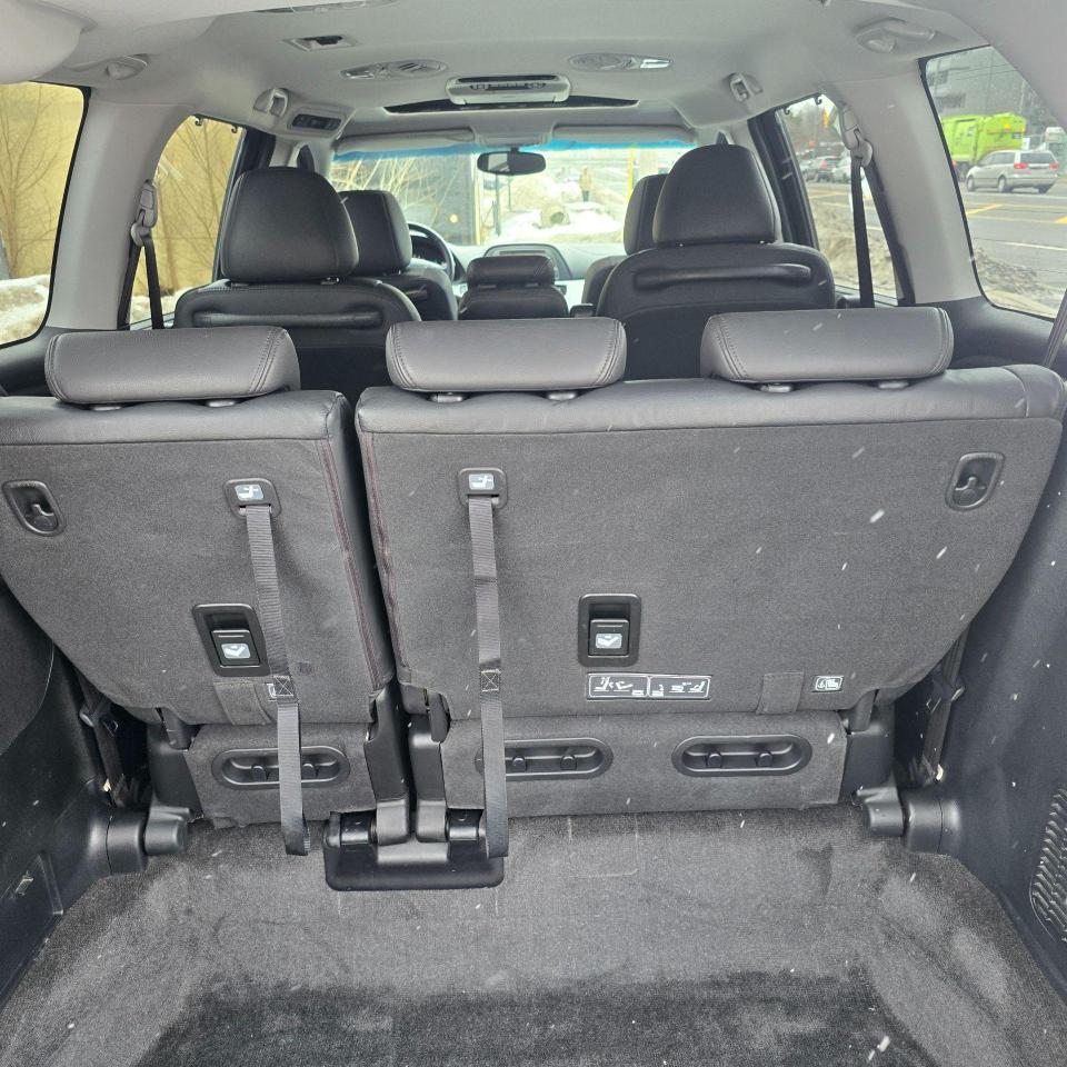 2010 Honda Odyssey 4DR WGN TOURING W/RES & NAVI - Photo #17