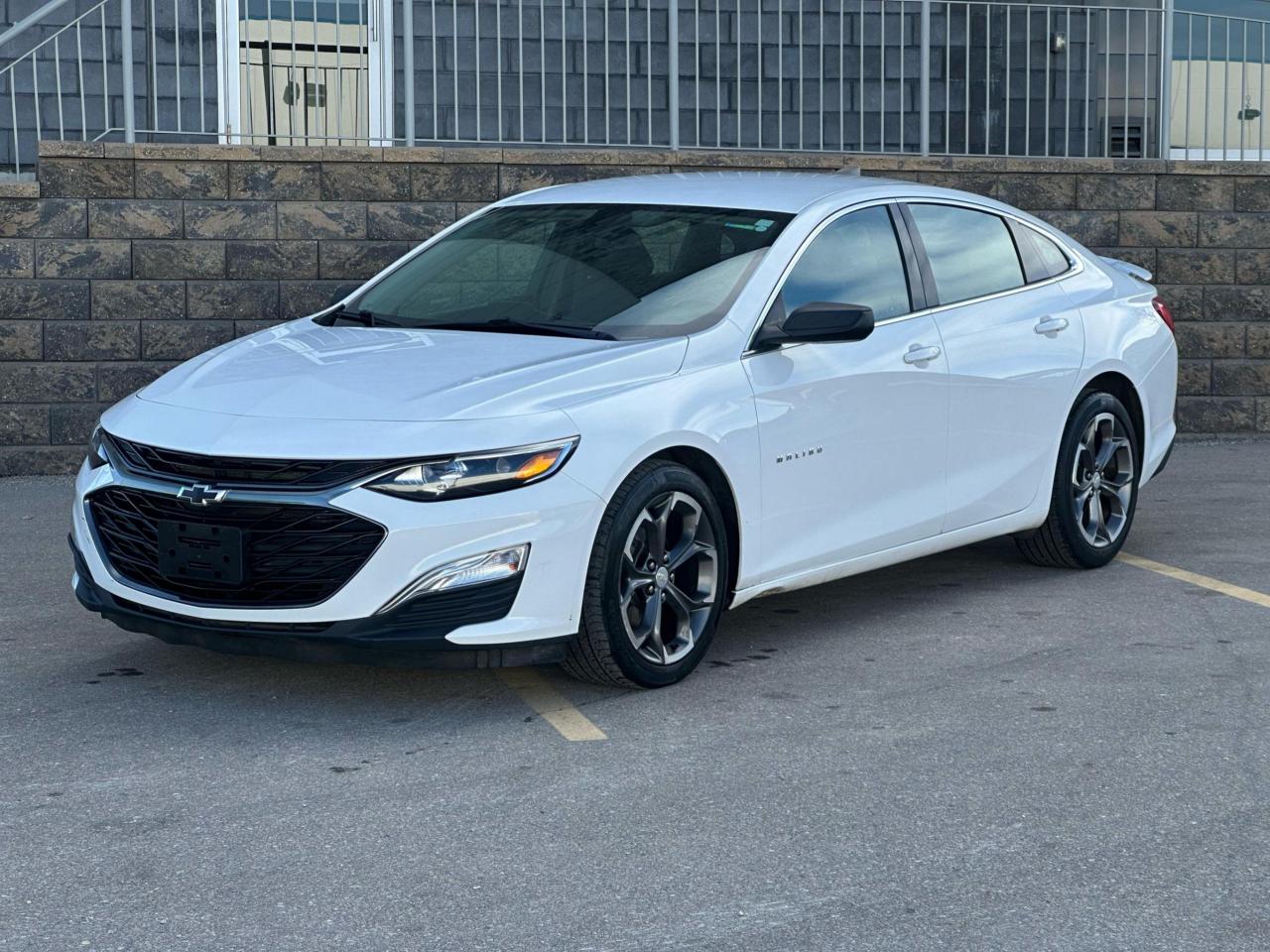 Used 2019 Chevrolet Malibu 4dr Sdn RS w/1SP | $0 DOWN | EVERYONE APPROVED! for sale in Calgary, AB