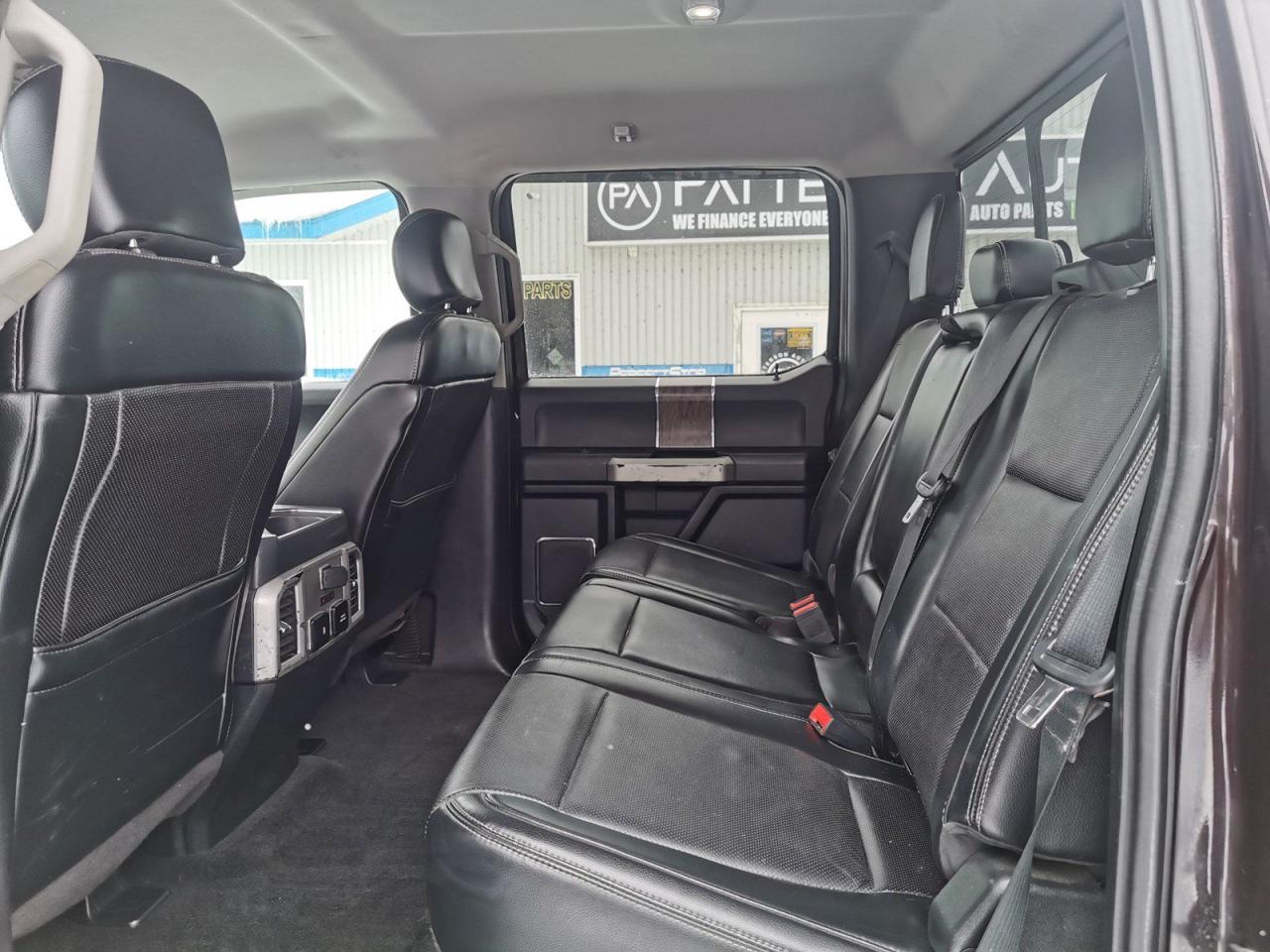 2018 Ford F-250 SD Lariat   4X4 - Photo #14