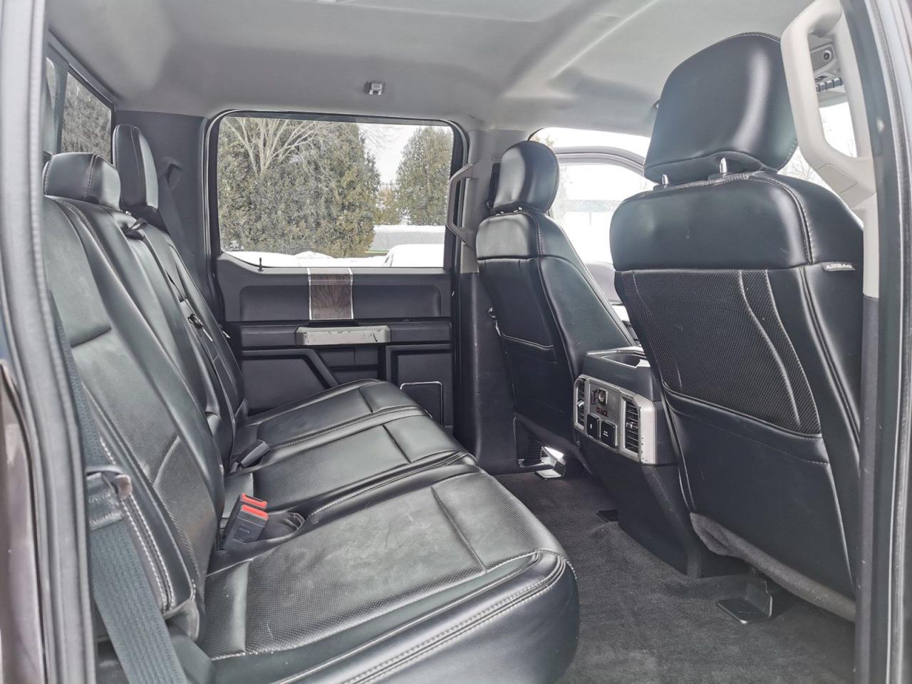 2018 Ford F-250 SD Lariat   4X4 - Photo #18