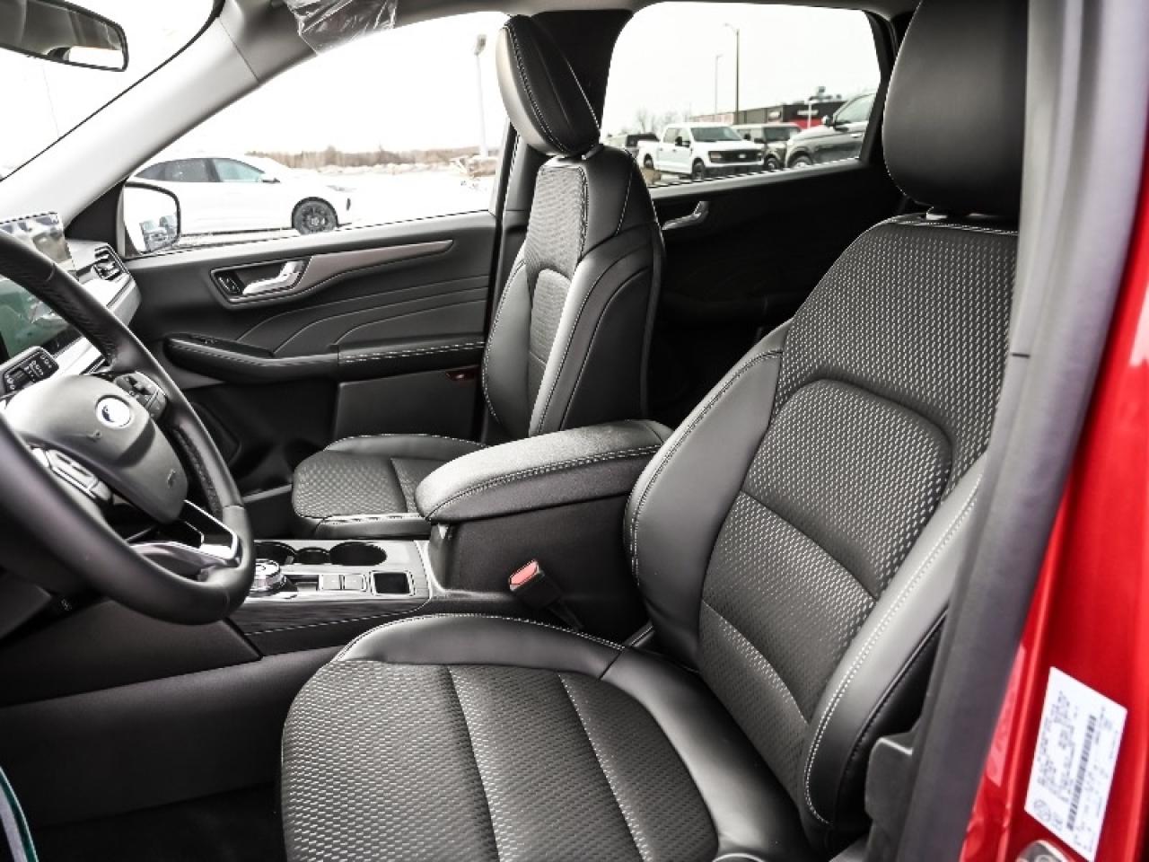 2025 Ford Escape PHEV Photo