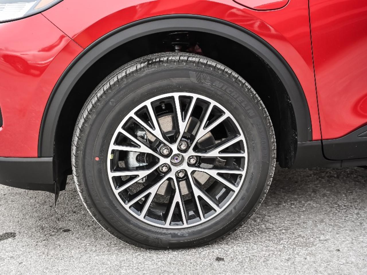 2025 Ford Escape PHEV Photo