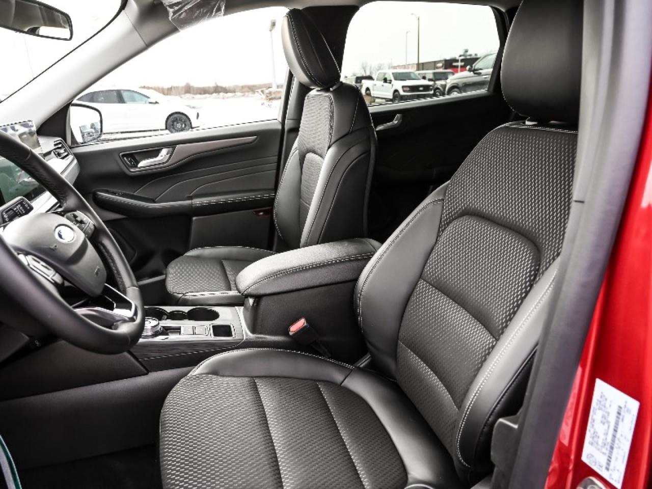 2025 Ford Escape PHEV Photo