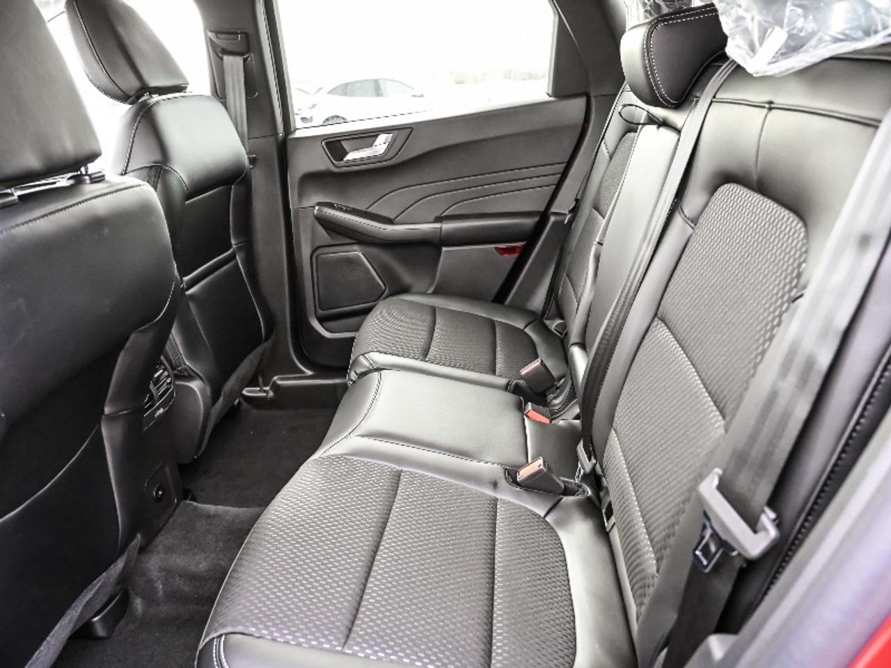 2025 Ford Escape PHEV Photo