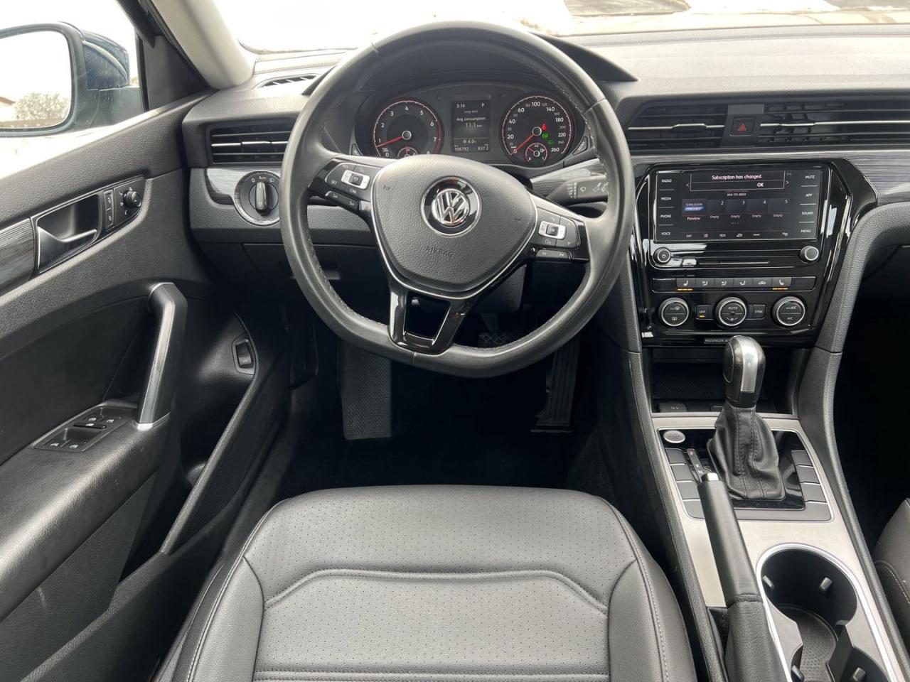 2021 Volkswagen Passat HIGHLINE - Photo #25