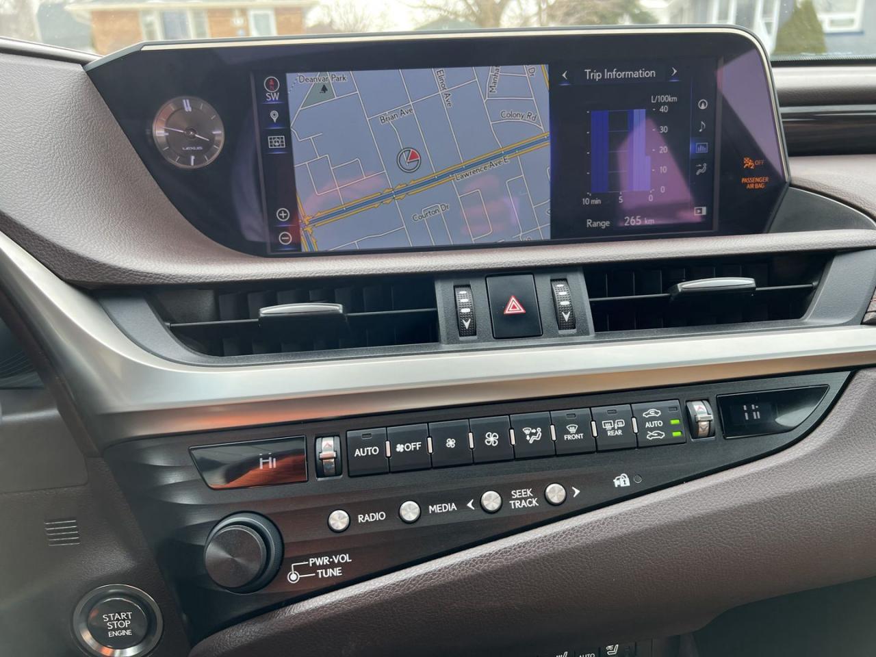 2019 Lexus ES 350 Luxury - Photo #11