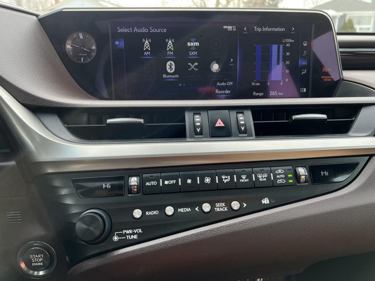 2019 Lexus ES 350 Luxury - Photo #14