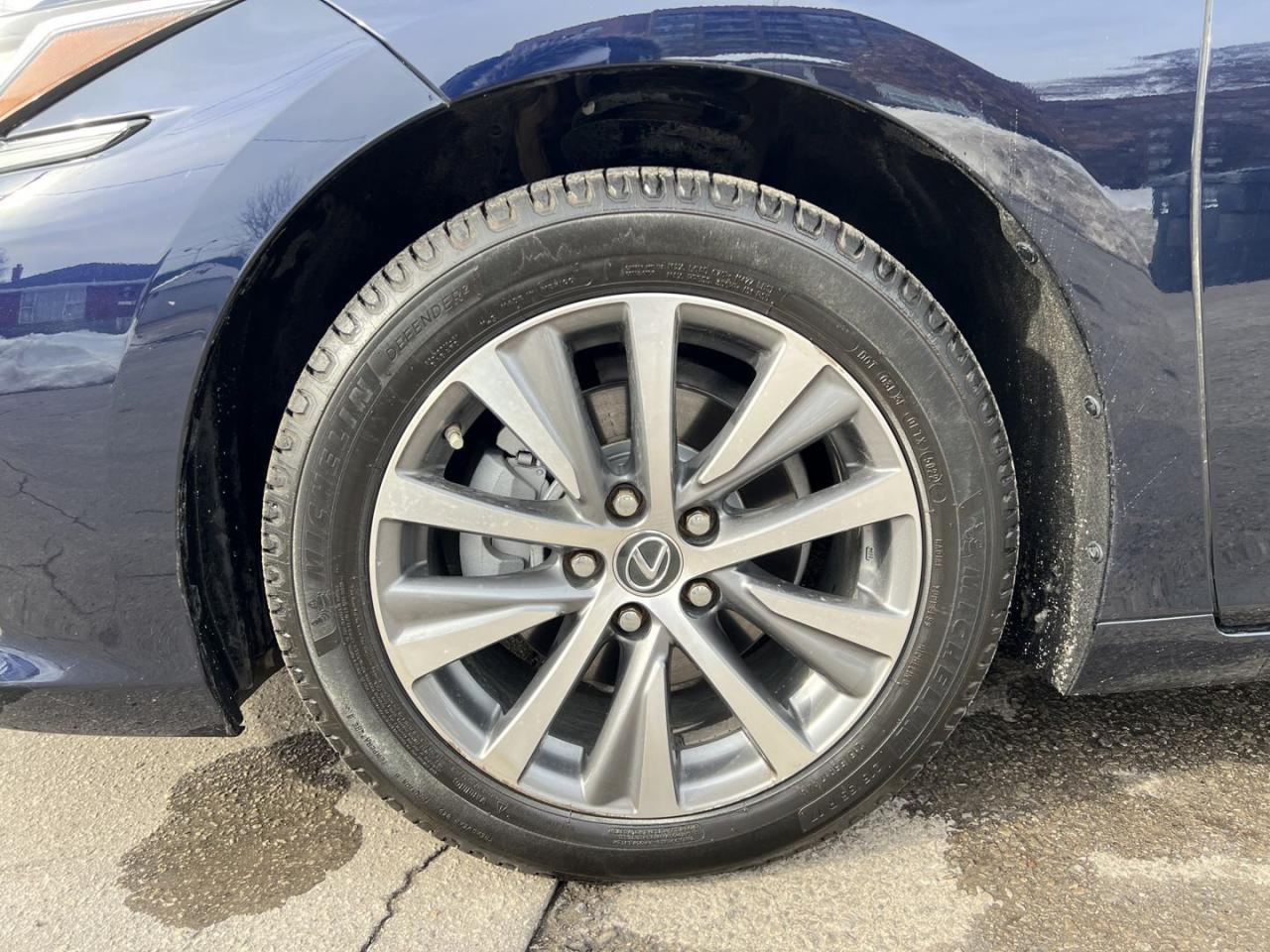 2019 Lexus ES 350 Luxury - Photo #35