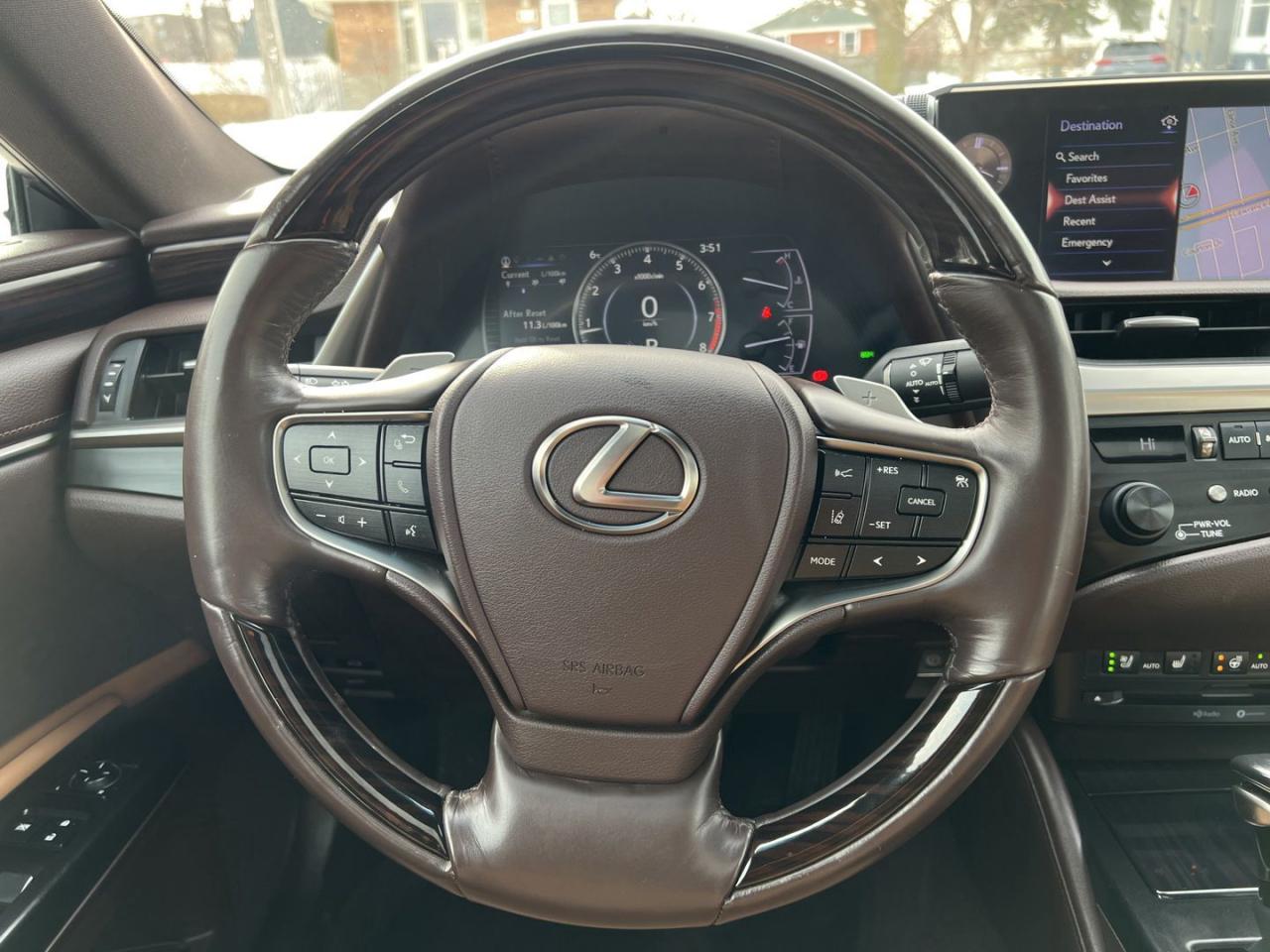 2019 Lexus ES 350 Luxury - Photo #31