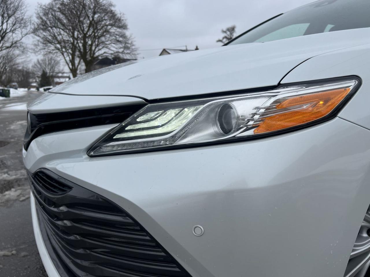 2018 Toyota Camry XLE - Photo #7