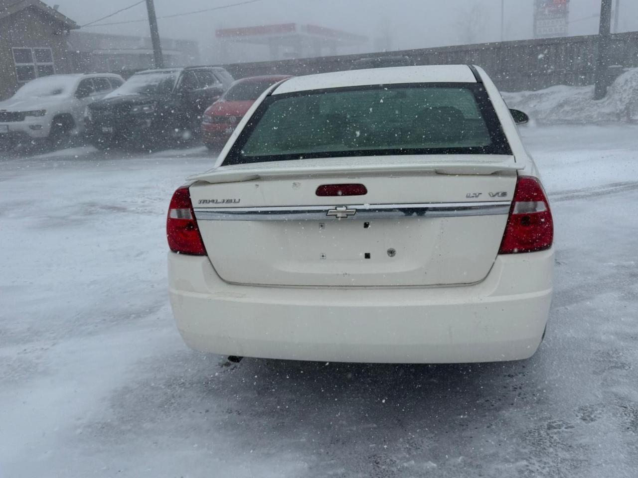 2006 Chevrolet Malibu LT, AUTO, GREAT SHAPE, V6, ONLY 186KMS, AS IS - Photo #4