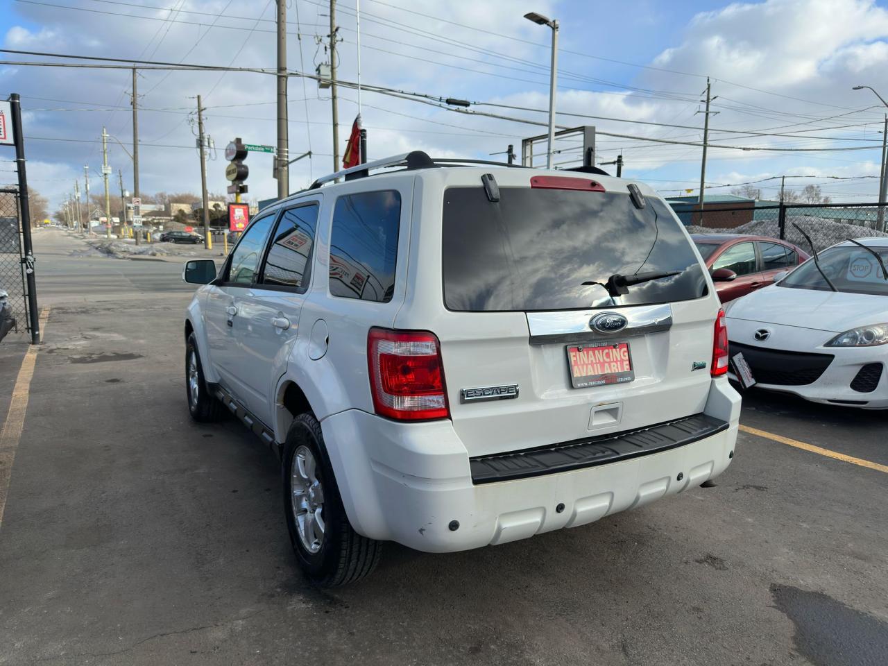 2010 Ford Escape 4WD 4dr V6 Auto Limited Photo3