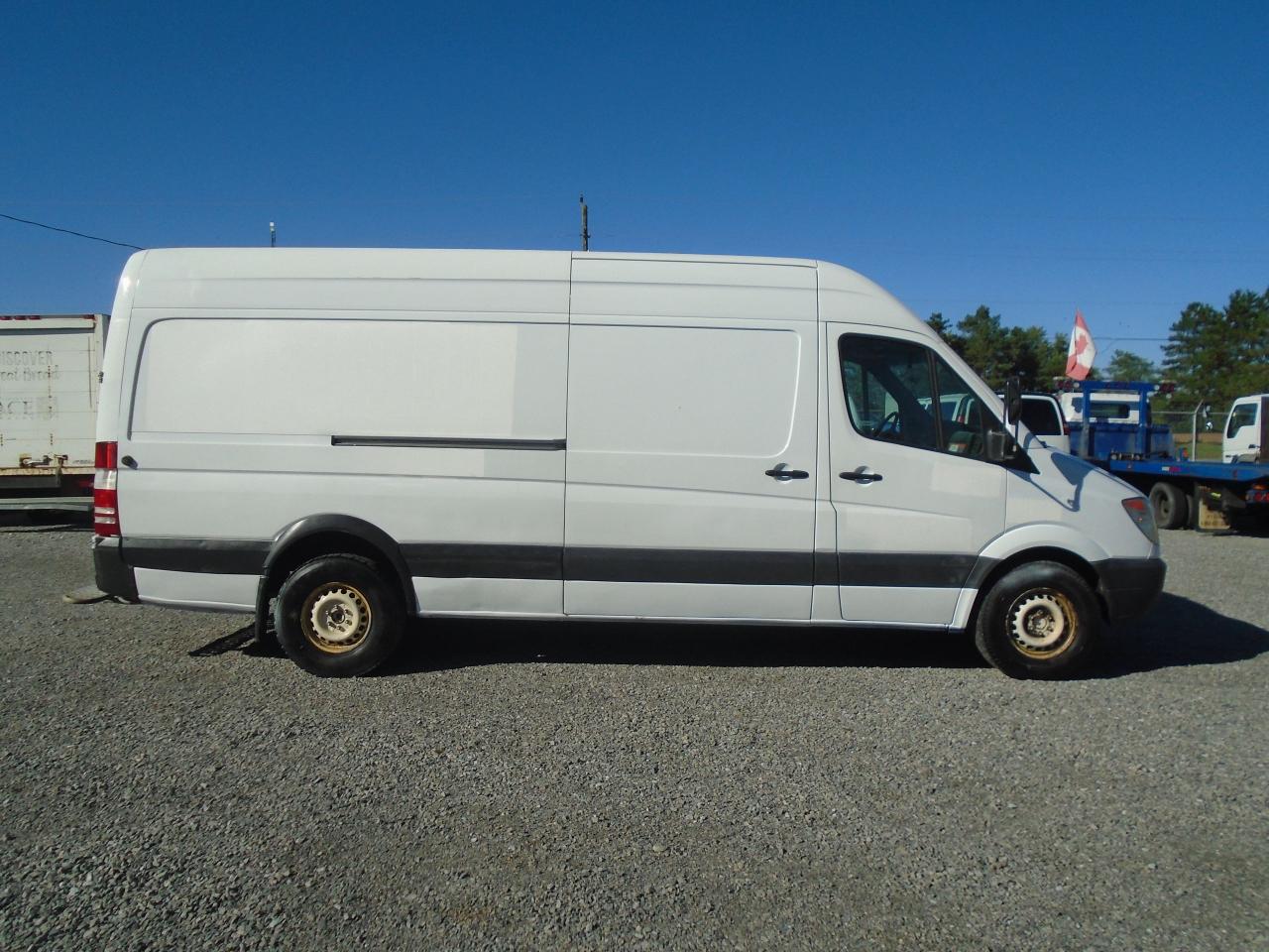 Used 2008 Dodge Sprinter 2500 170 for sale in Fenwick, ON