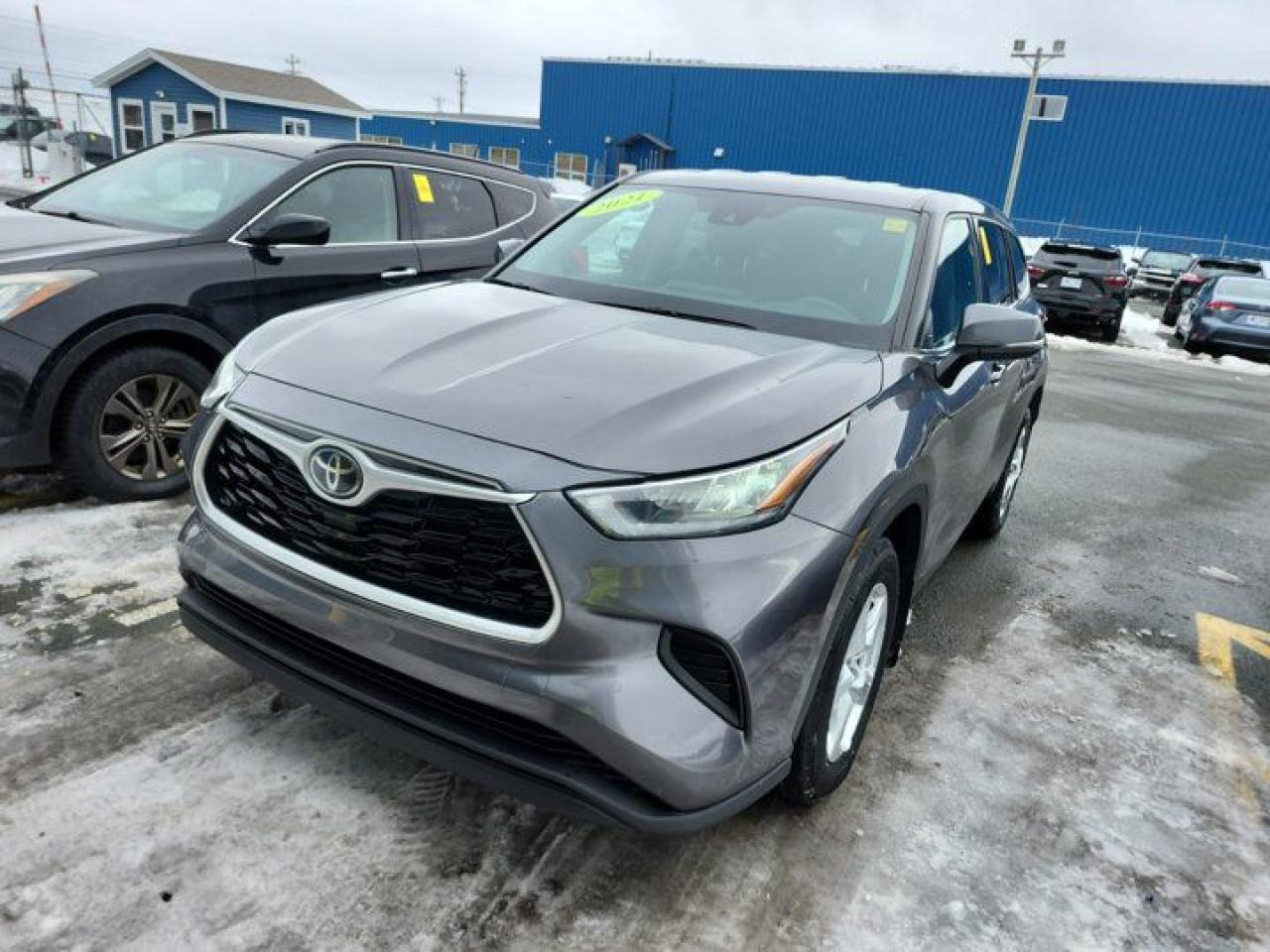 Used 2021 Toyota Highlander LE AWD | Power Seat | Heated Seats | Power Liftgate | Radar Cruise | CarPlay + Android | Rear Camera for sale in Guelph, ON