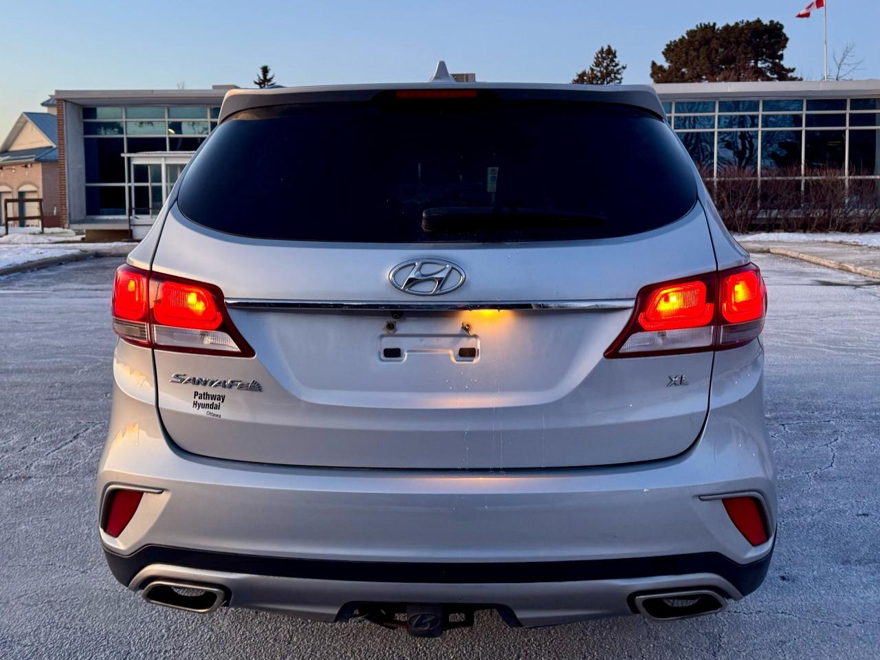 2018 Hyundai Santa Fe XL XL - 7 Seats - Photo #7
