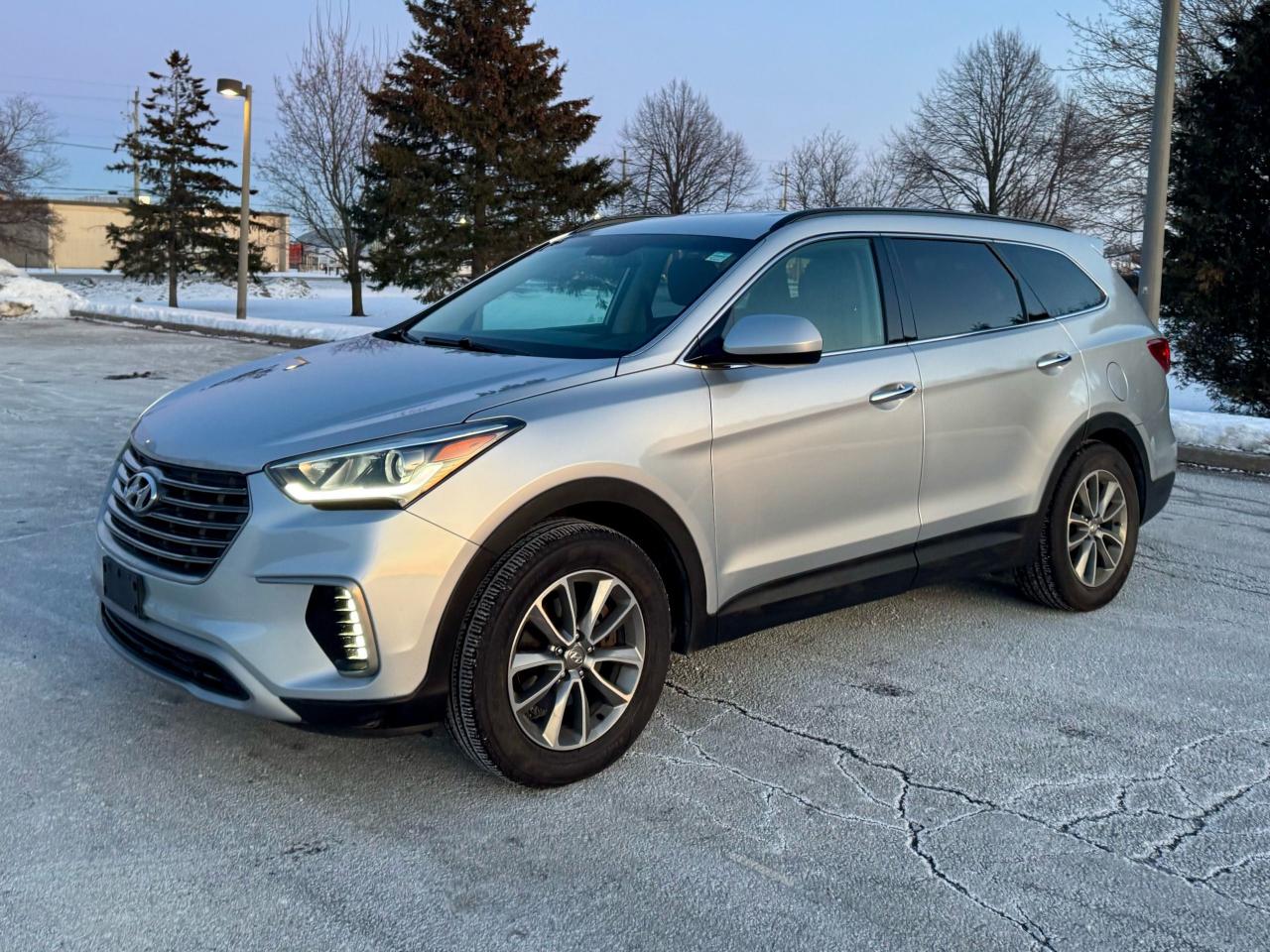 2018 Hyundai Santa Fe XL XL - 7 Seats - Photo #12