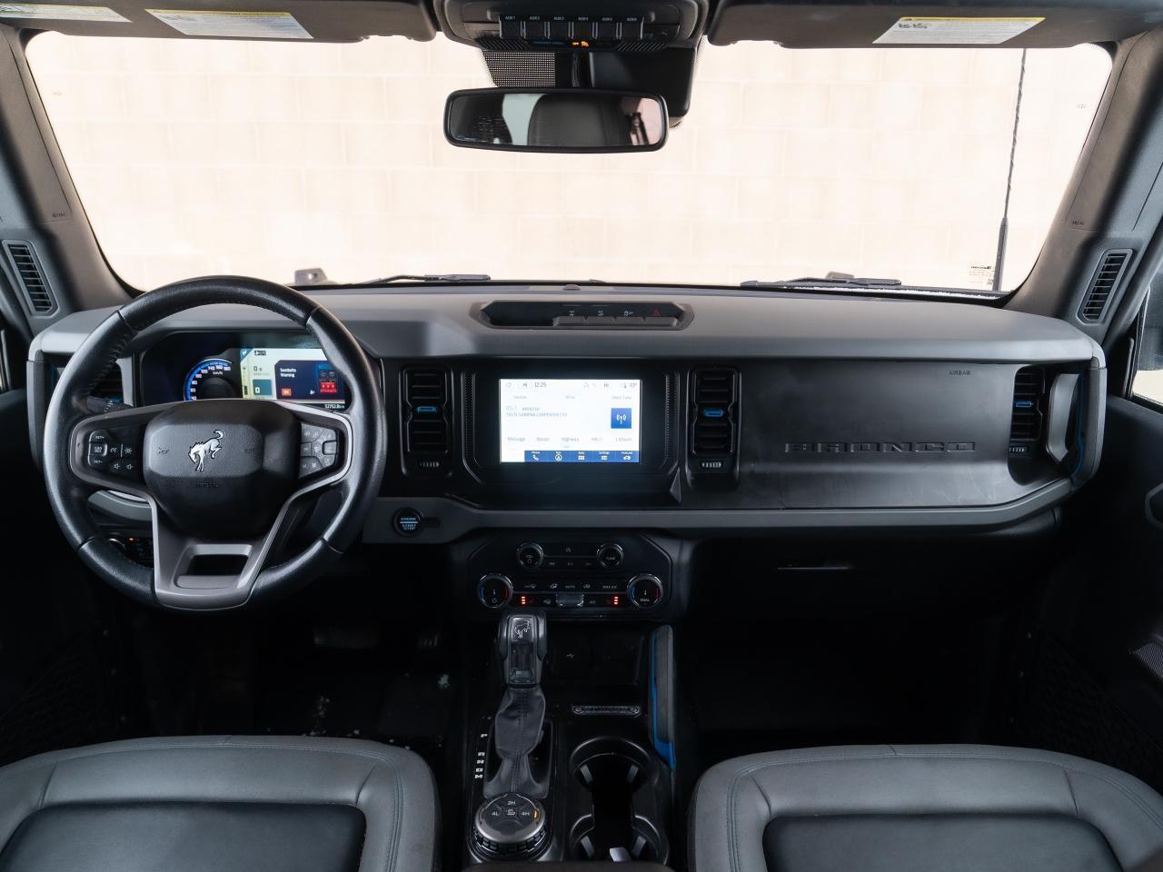 2022 Ford Bronco  - Photo #11