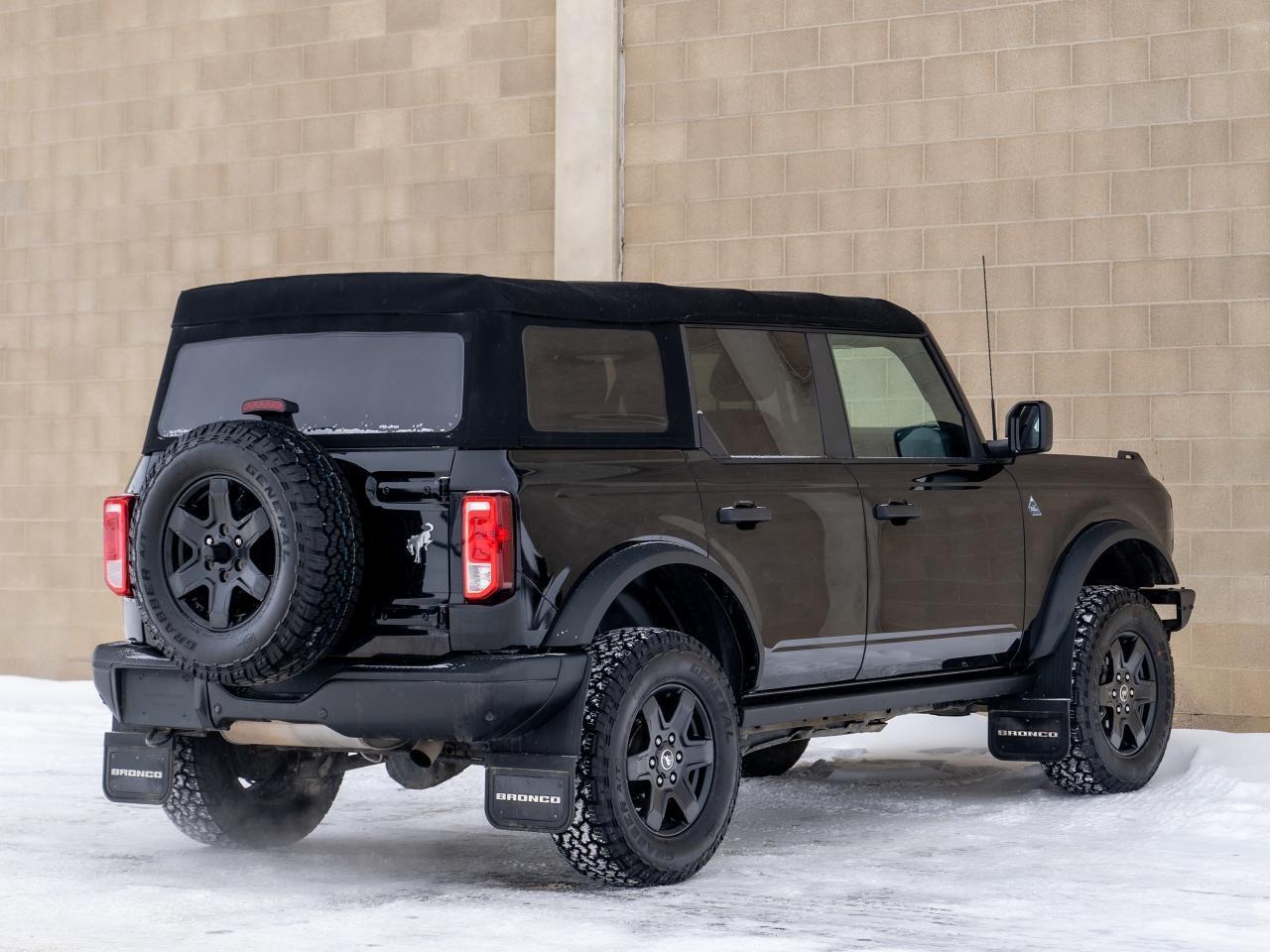 2022 Ford Bronco  - Photo #6