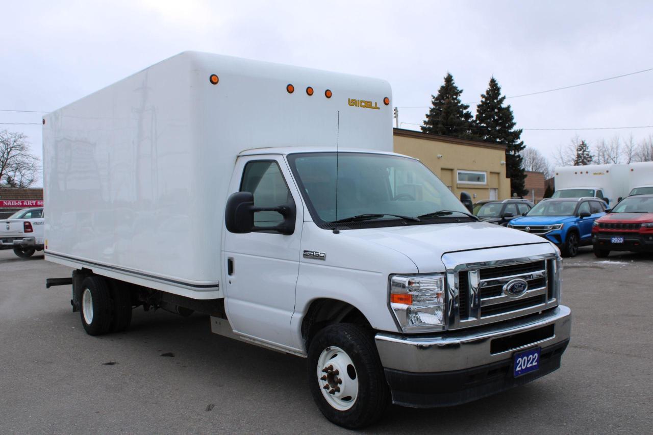 Used 2022 Ford E-Series Cutaway E-450 DRW 158