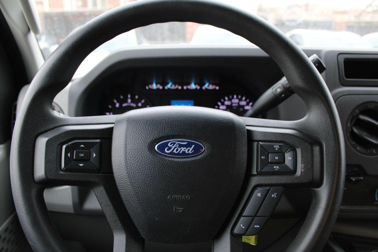 2022 Ford E-Series Cutaway E-450 DRW 158" WB - Photo #10