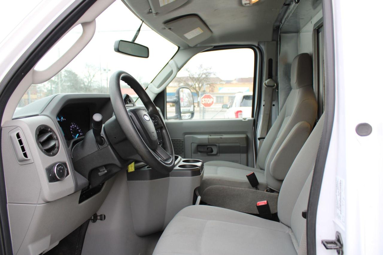 2022 Ford E-Series Cutaway E-450 DRW 158" WB - Photo #12