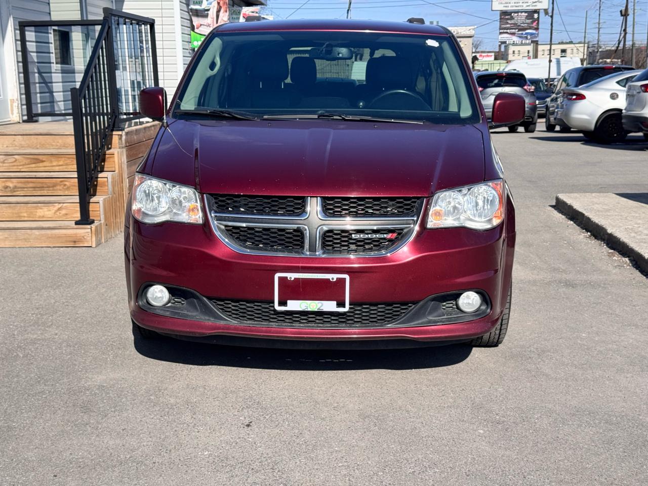 2017 Dodge Grand Caravan Crew Plus - Photo #2