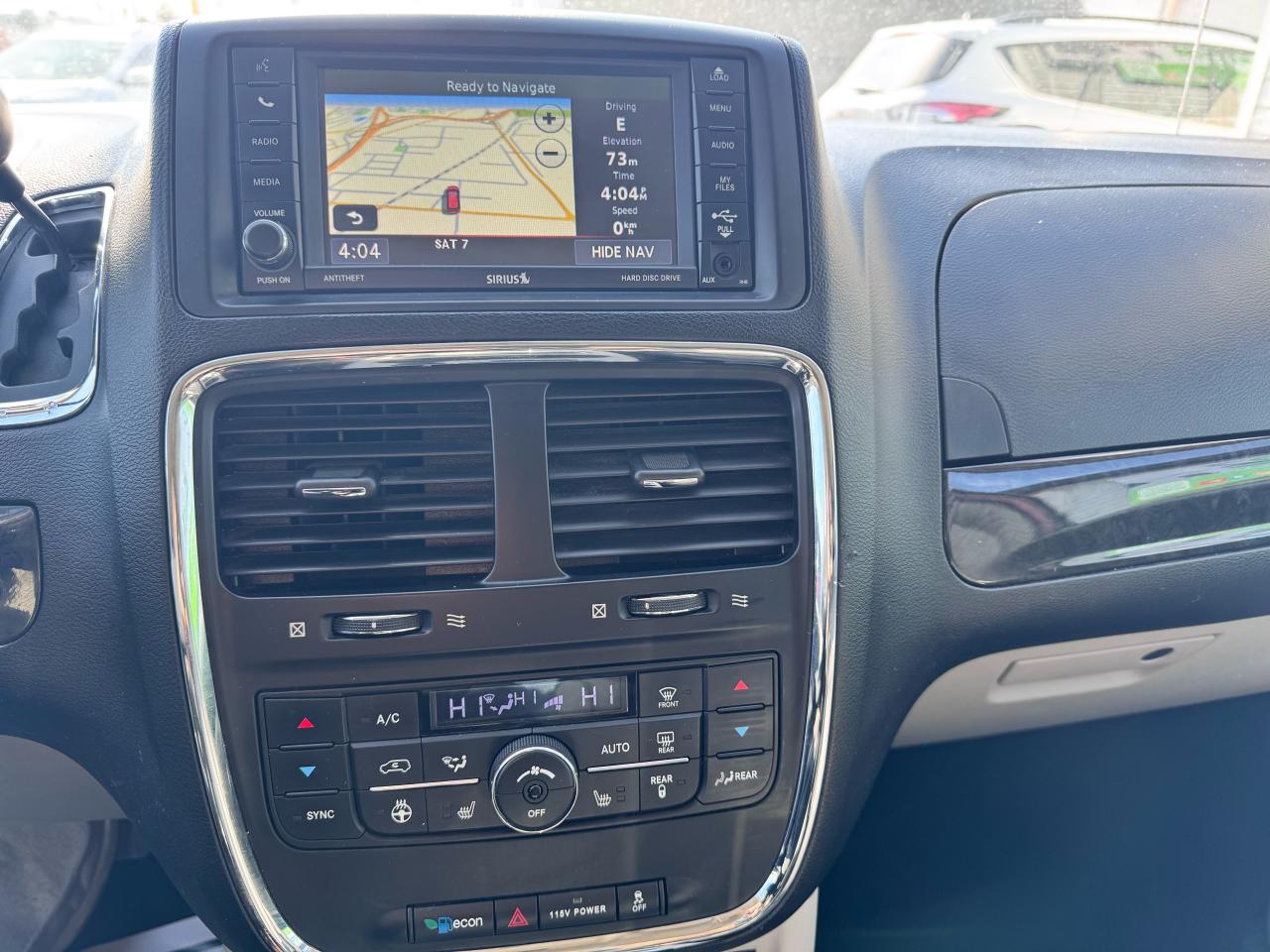 2017 Dodge Grand Caravan Crew Plus - Photo #21