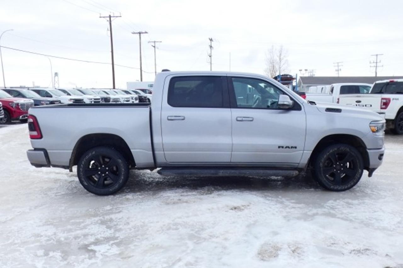 2022 Dodge Ram 1500 Sport 4x4 Crew Cab 5'7" Box w/H&C Leathr, NAV, BUC - Photo #5