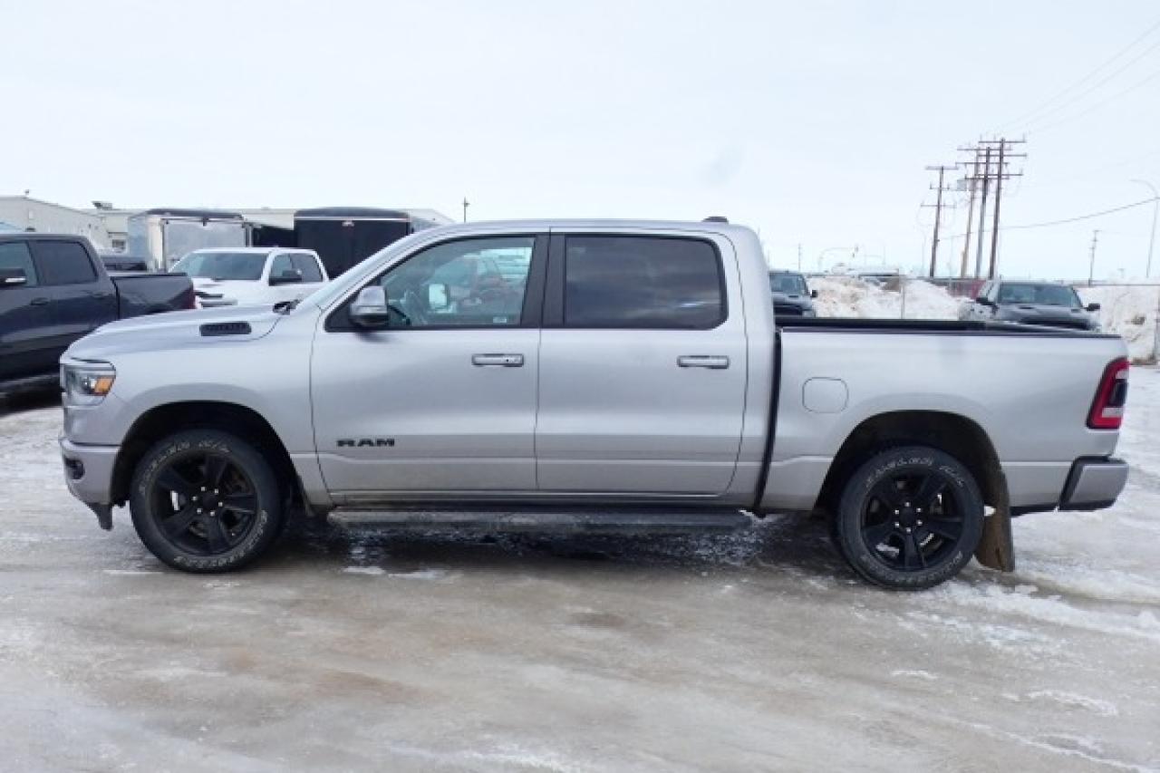 2022 Dodge Ram 1500 Sport 4x4 Crew Cab 5'7" Box w/H&C Leathr, NAV, BUC