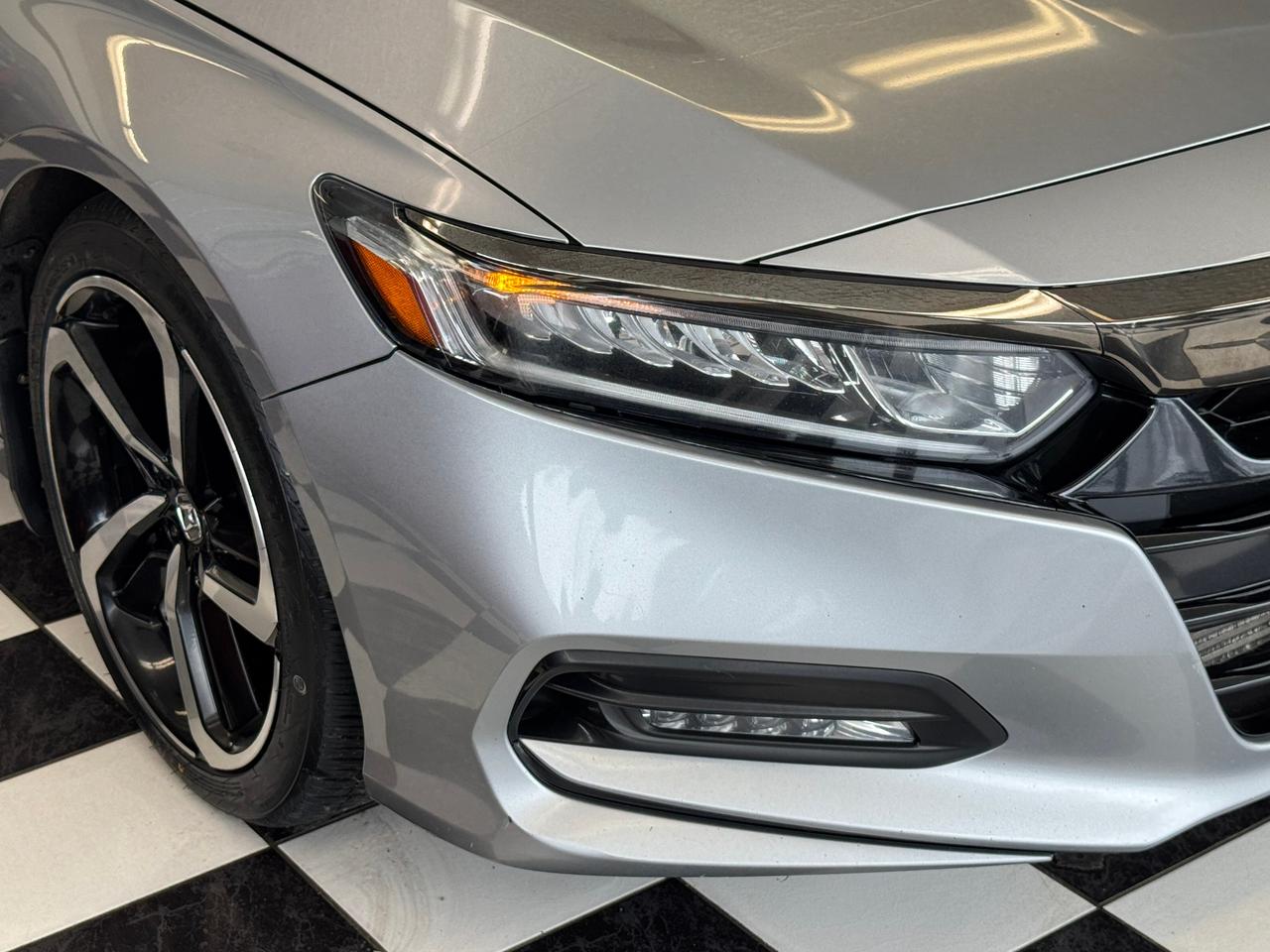2018 Honda Accord SPORT 1.5T+New Tires+Roof+Lane Keep+CLEAN CARFAX Photo