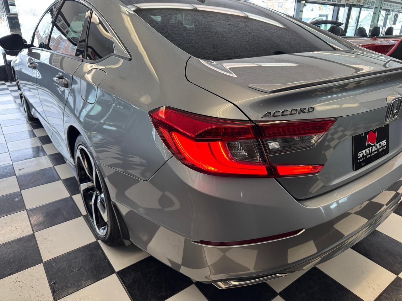 2018 Honda Accord SPORT 1.5T+New Tires+Roof+Lane Keep+CLEAN CARFAX Photo