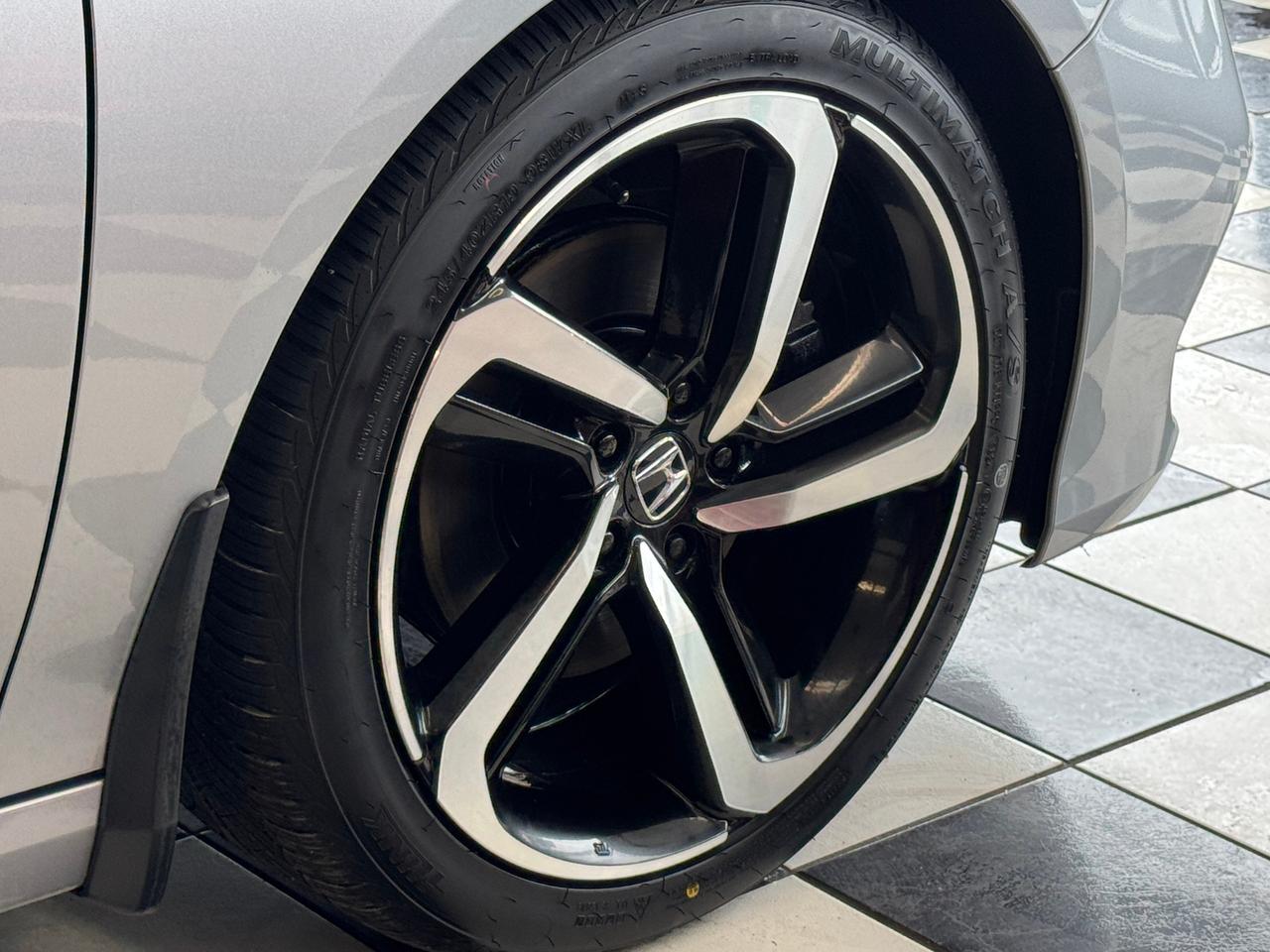 2018 Honda Accord SPORT 1.5T+New Tires+Roof+Lane Keep+CLEAN CARFAX Photo