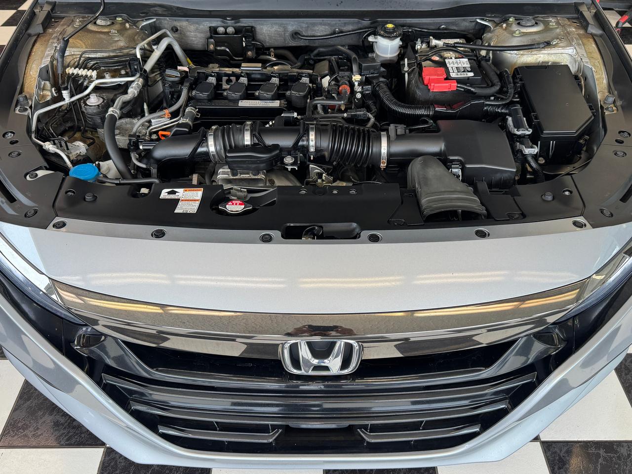 2018 Honda Accord SPORT 1.5T+New Tires+Roof+Lane Keep+CLEAN CARFAX Photo