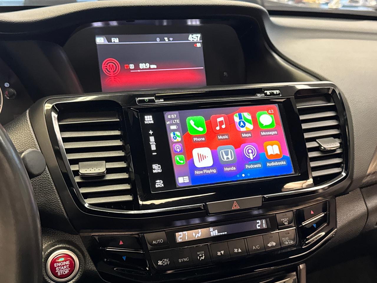 2016 Honda Accord Sport+Leather+Roof+ApplePlay+CLEAN CARFAX Photo
