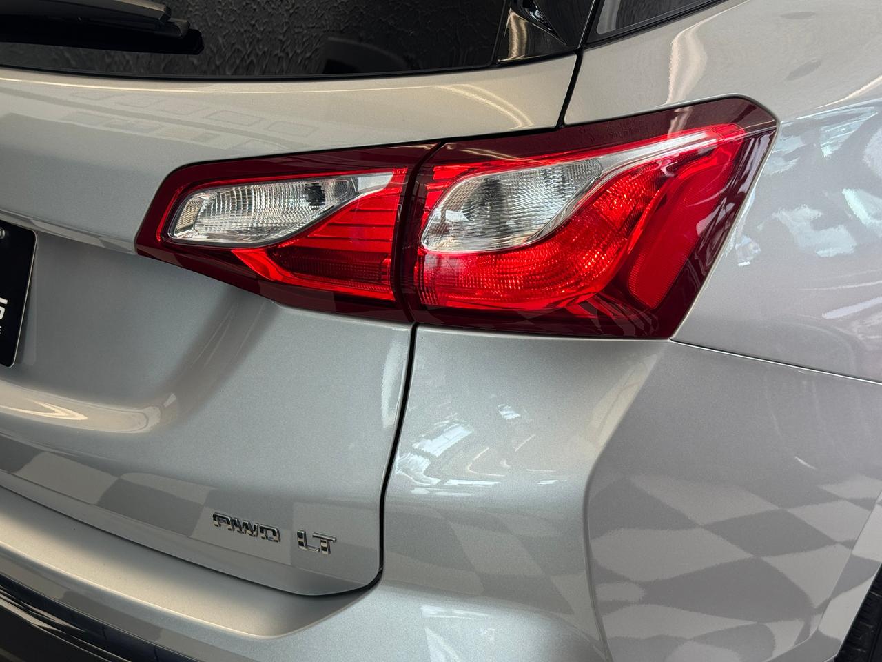 2018 Chevrolet Equinox LT AWD+ApplePlay+Camera+Remote Start+CLEAN CARFAX Photo