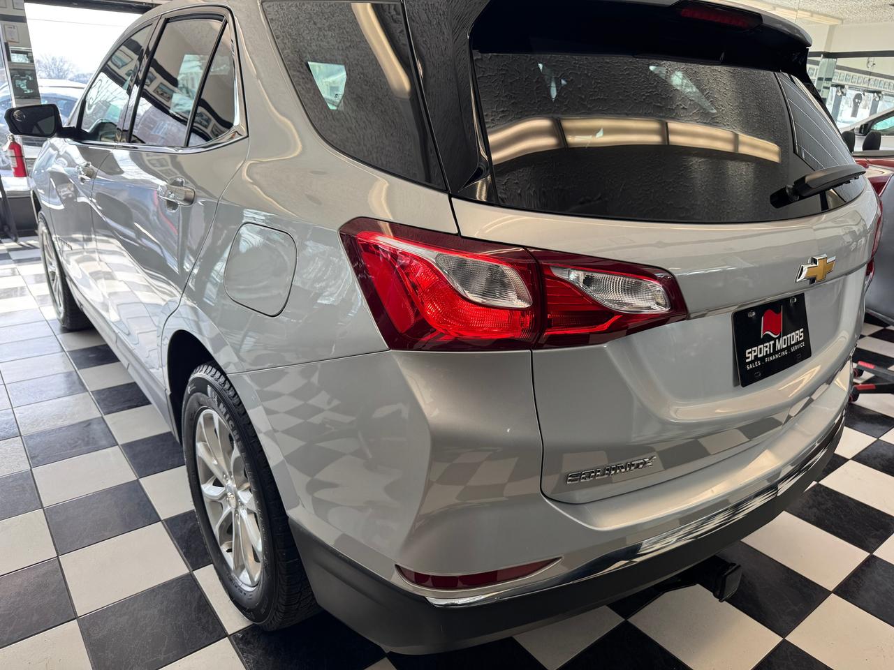 2018 Chevrolet Equinox LT AWD+ApplePlay+Camera+Remote Start+CLEAN CARFAX Photo