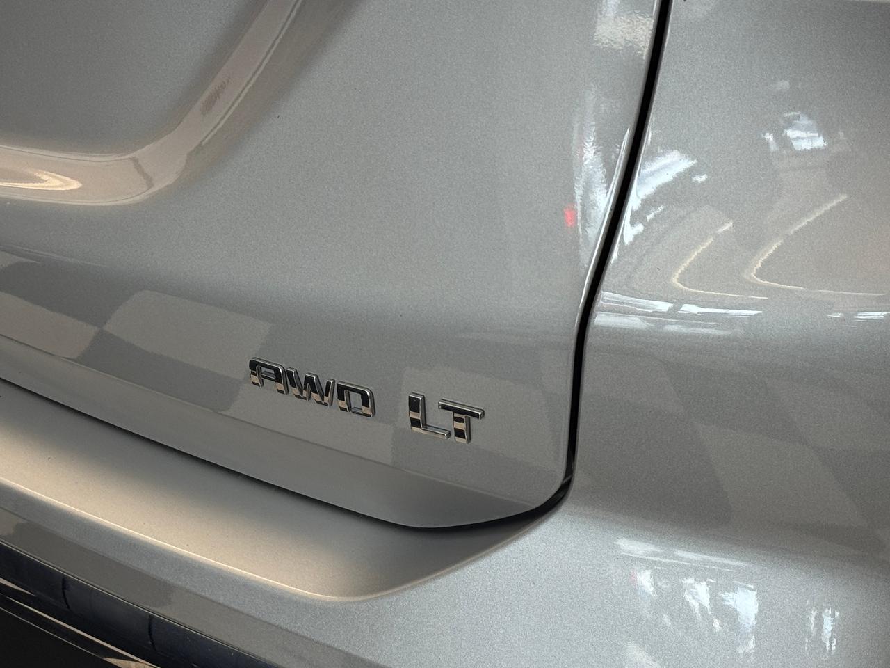 2018 Chevrolet Equinox LT AWD+ApplePlay+Camera+Remote Start+CLEAN CARFAX Photo