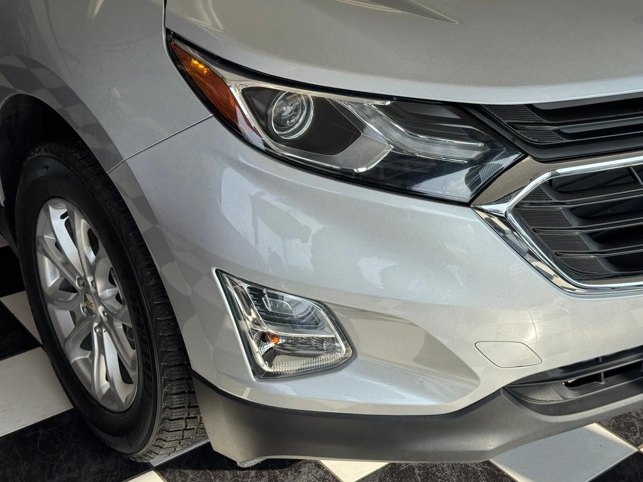 2018 Chevrolet Equinox LT AWD+ApplePlay+Camera+Remote Start+CLEAN CARFAX Photo