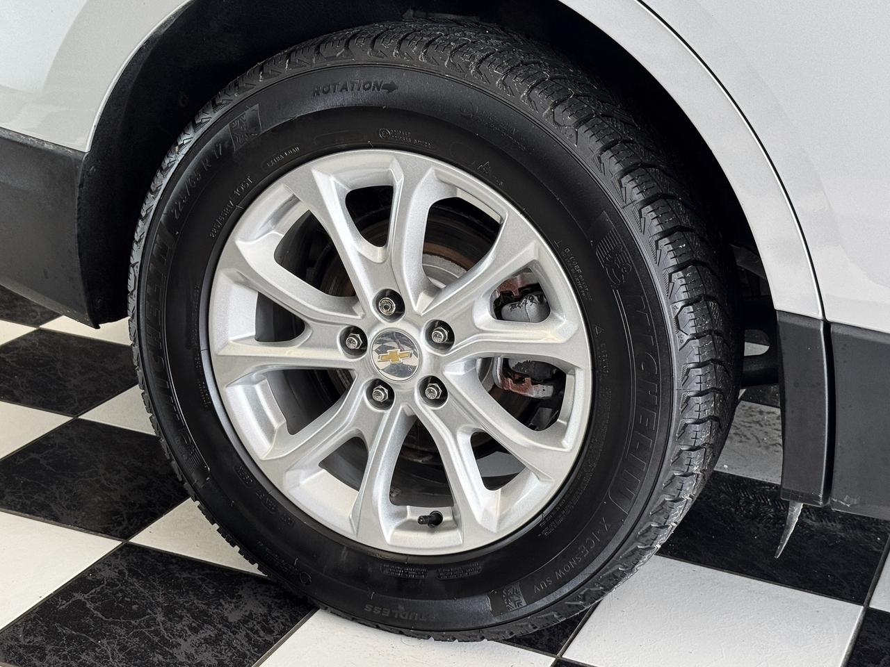 2018 Chevrolet Equinox LT AWD+ApplePlay+Camera+Remote Start+CLEAN CARFAX Photo