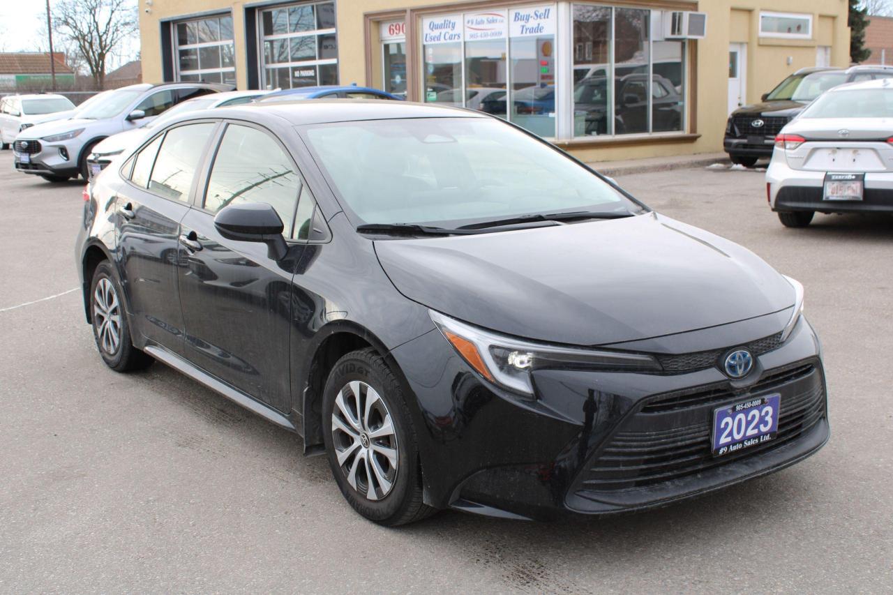 Used 2023 Toyota Corolla Hybrid LE CVT for sale in Brampton, ON