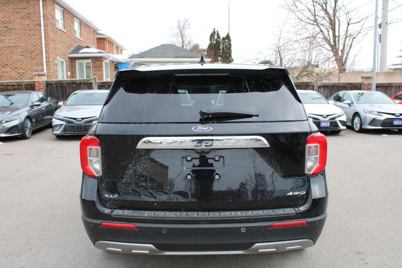2023 Ford Explorer XLT 4WD - Photo #2