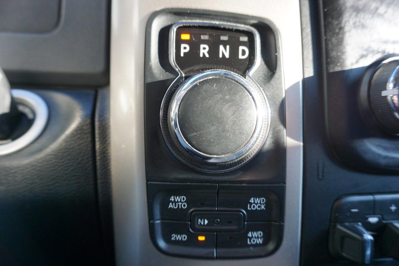 2015 RAM 1500 SLT-BIG HORN 4WD CERTIFIED *FREE ACCIDENT*1 OWNER* HEATED SEAT & STEERING RUNNING BOARDS - Photo #20