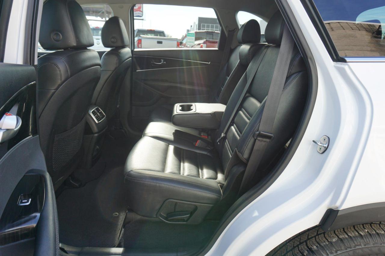 2019 Kia Sorento 2.4L EX AWD CERTIFIED *7 SEATS*FREE ACCIDENT* CAMERA HEATED SEAT & STEERING - Photo #16