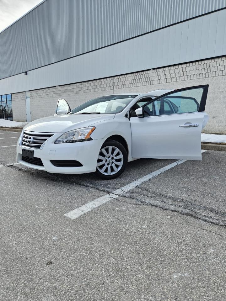 Used 2013 Nissan Sentra S for sale in Mississauga, ON