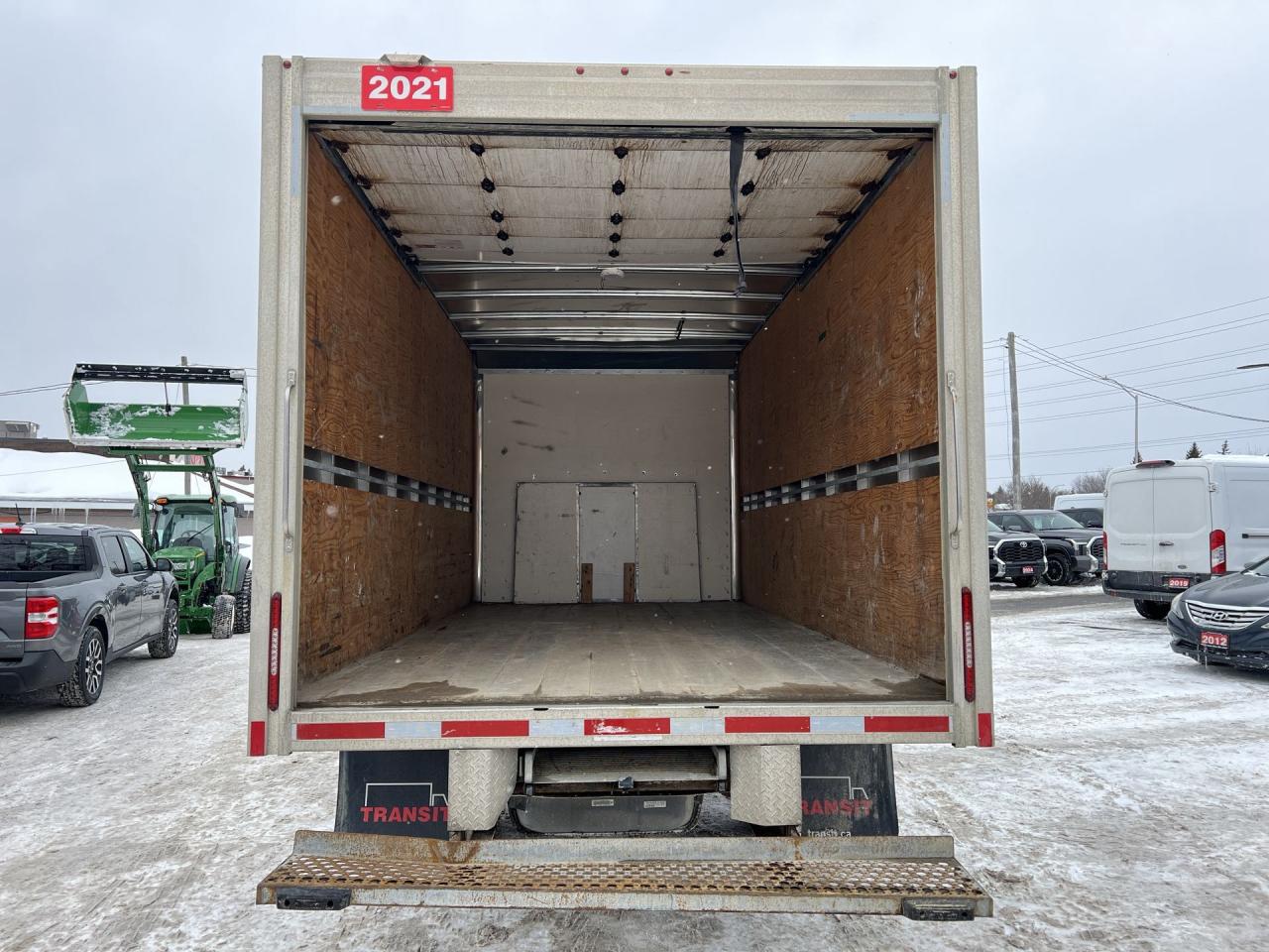 2021 Ford E450 CUBE | DUAL-REAR WHEELS | 16-FT BOX |READY TO WORK Photo