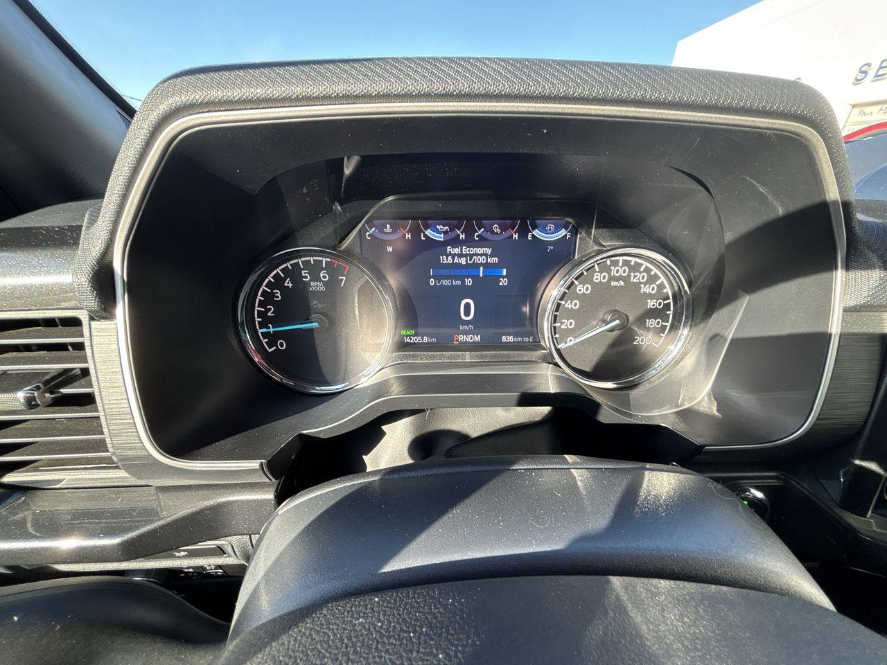 2023 Ford F-150 XLT 4WD SuperCrew 5.5' Box Photo5