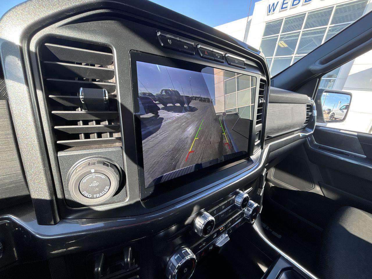 2023 Ford F-150 XLT 4WD SuperCrew 5.5' Box Photo5