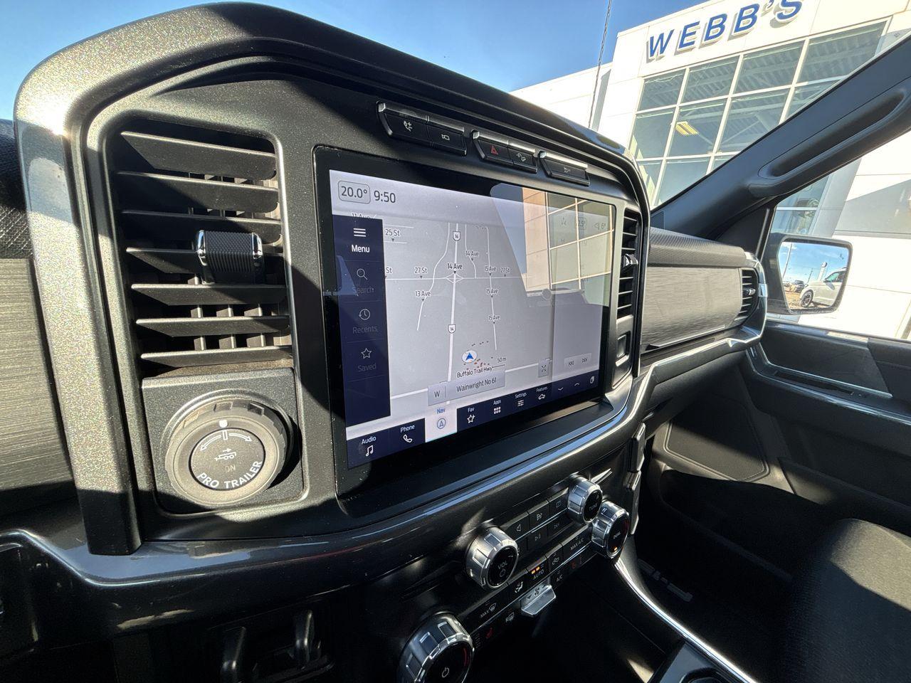2023 Ford F-150 XLT 4WD SuperCrew 5.5' Box Photo5
