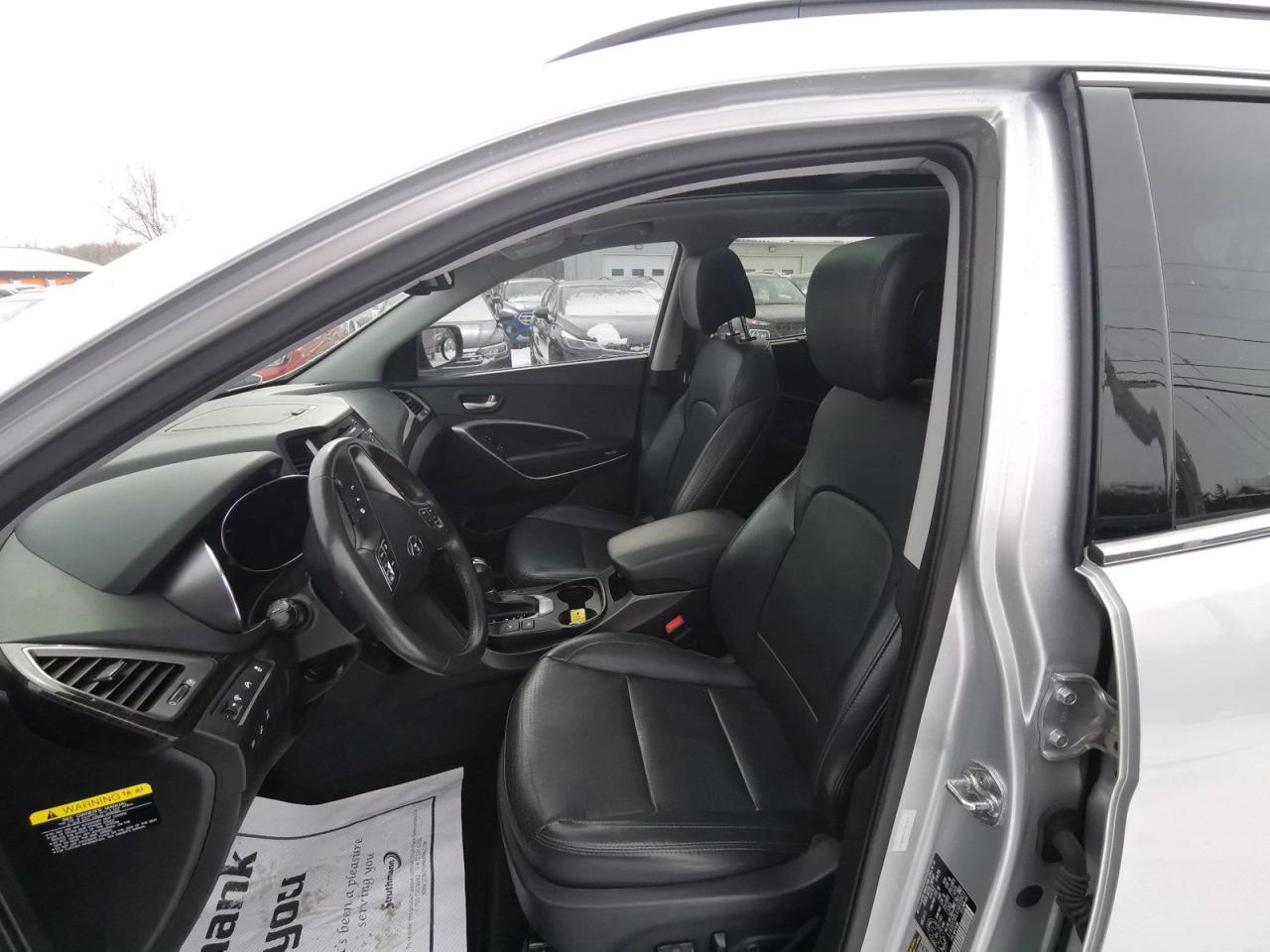 2019 Ford Edge Titanium - Photo #8