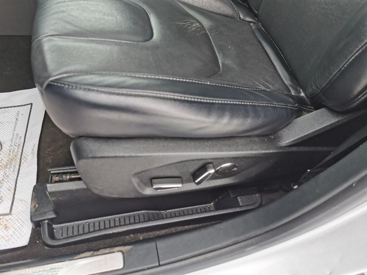 2019 Ford Edge Titanium - Photo #7
